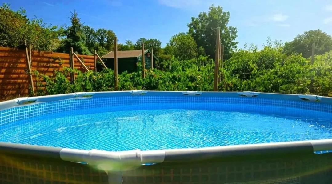 Kuca Za Odmor "Dva Srca" Hotel Ceminac Buitenkant foto