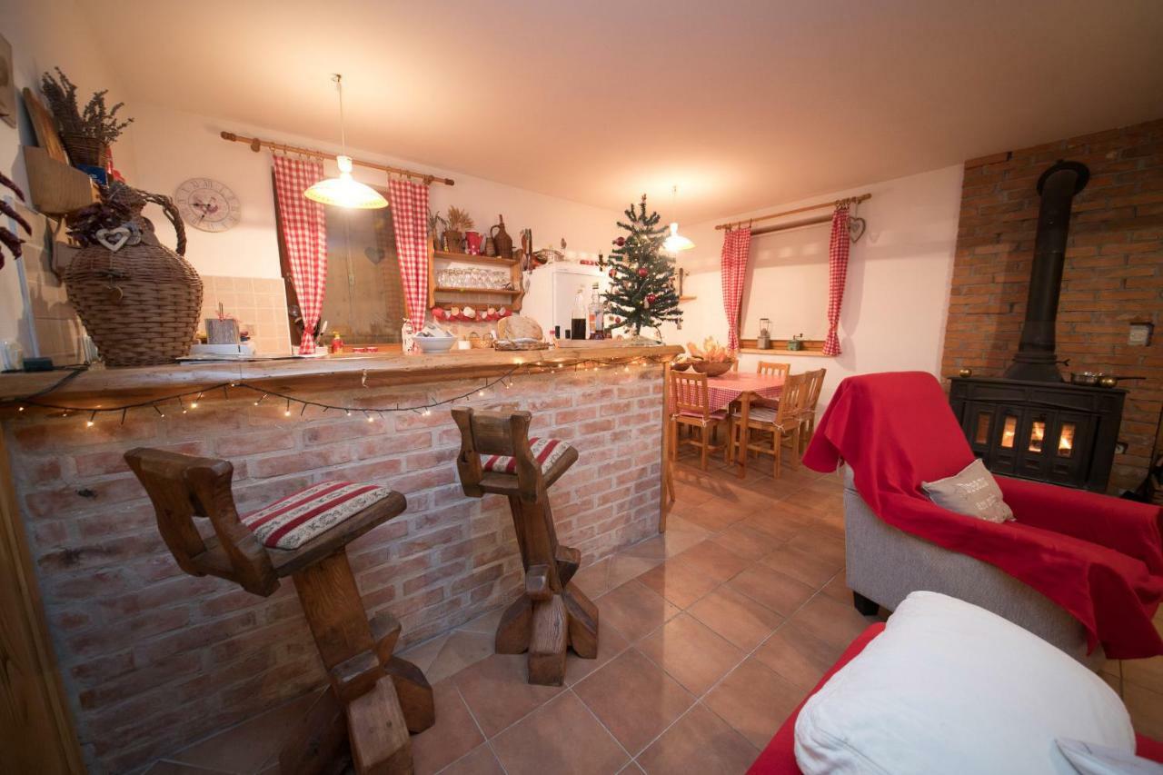 Kuca Za Odmor "Dva Srca" Hotel Ceminac Buitenkant foto